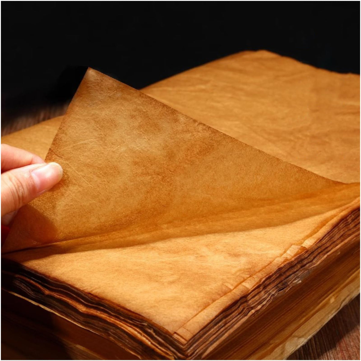 100 Sheets Luminous White Gampi Rice Paper, 9.4 x 15.7”, Handmade Translucent Cicada Wing Art Paper, Strong & Smooth Thin Fiber for Botanical Tracing, Calligraphy, Decoupage and Wedding Crafts