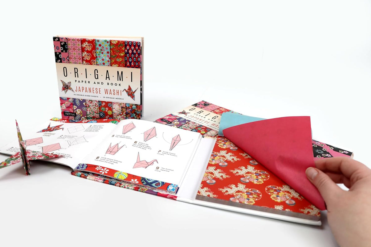 Japanese Washi Origami Paper and Book: 20 Easy Models with 96 High Quality Folding Sheets (Double-Sided)